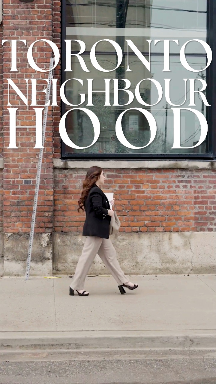 Toronto Neighbourhood: A quiet moment between appointments.